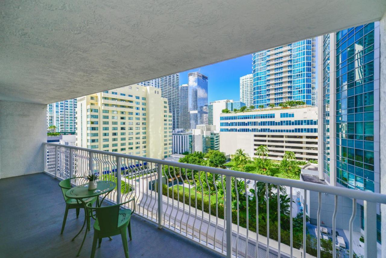With Panoramic Views In Brickell Miami